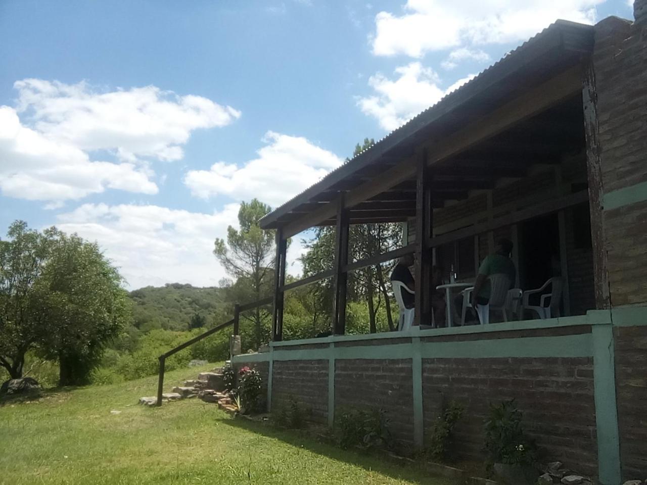 Las Acacias Refugio De Descanso Hotel La Falda Zewnętrze zdjęcie
